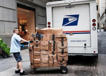 Amazon Significantly Slashing Number Of Packages Sent Through USPS, Report Says